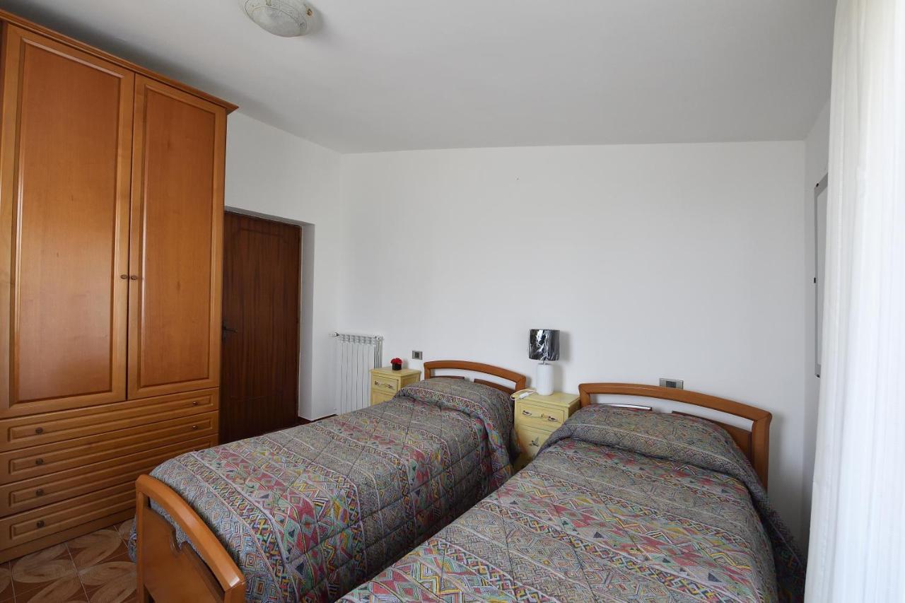 Villa Dafne Mare Fondi Sperlonga מראה חיצוני תמונה