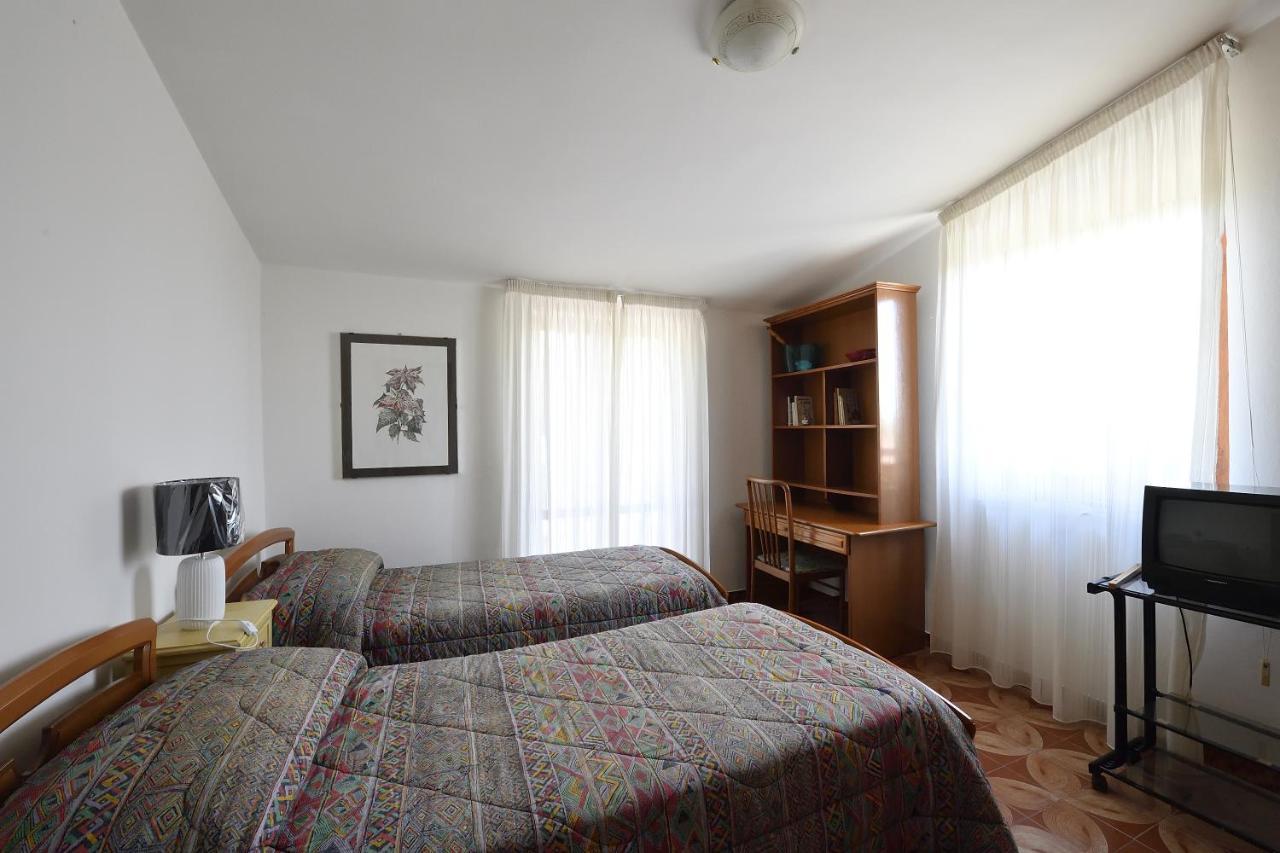 Villa Dafne Mare Fondi Sperlonga מראה חיצוני תמונה