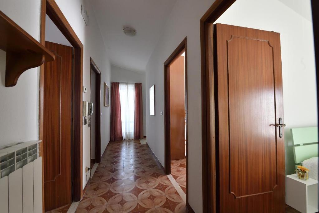 Villa Dafne Mare Fondi Sperlonga מראה חיצוני תמונה